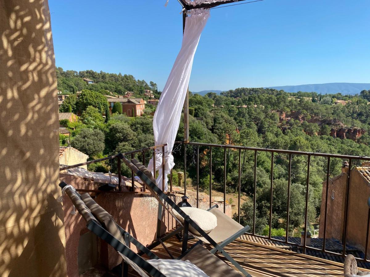 Hirondelle En Provence Roussillon en Isere