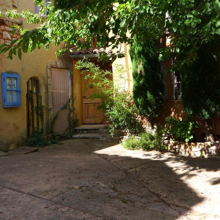 Maison d'hôtes Hirondelle En Provence 3*