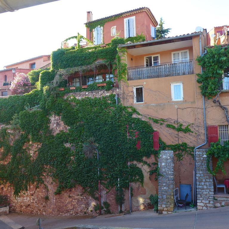 Maison d'hôtes Hirondelle En Provence 3*