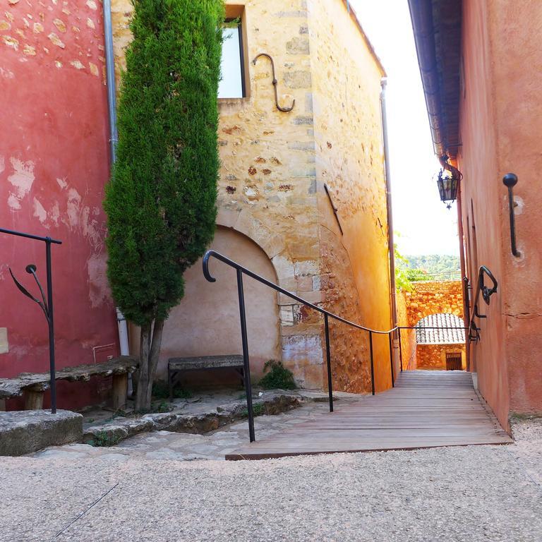 Hirondelle En Provence 3* Roussillon en Isere